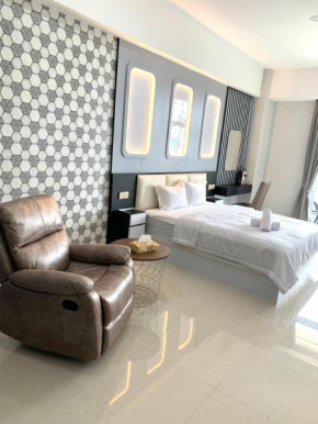 Wiwi Formosa Residence Nagoya with Balcony-Spacious-Netflix